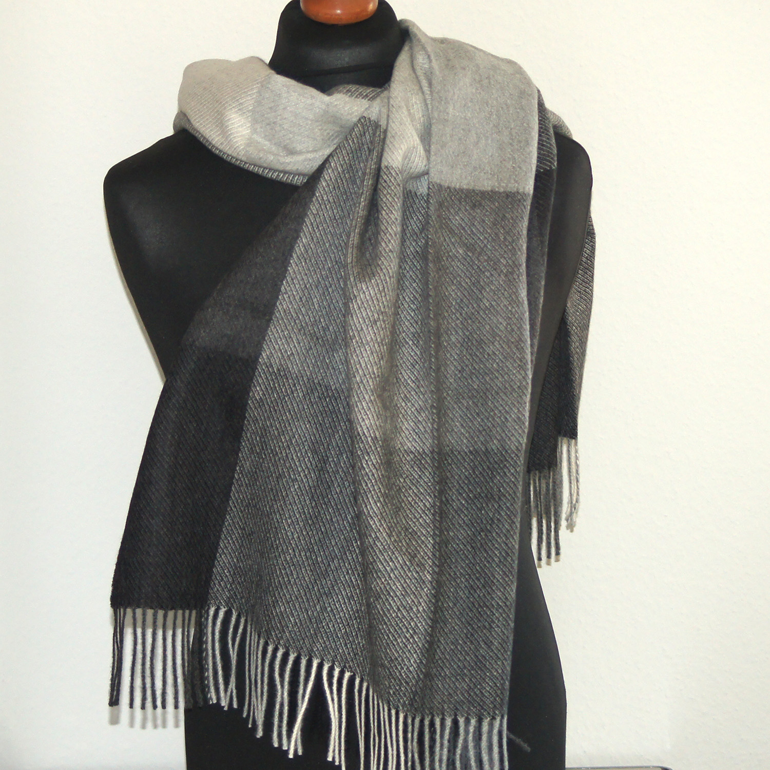 Webstola/wooven shawl SOFT